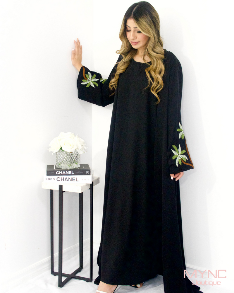 Farah Abaya In Black