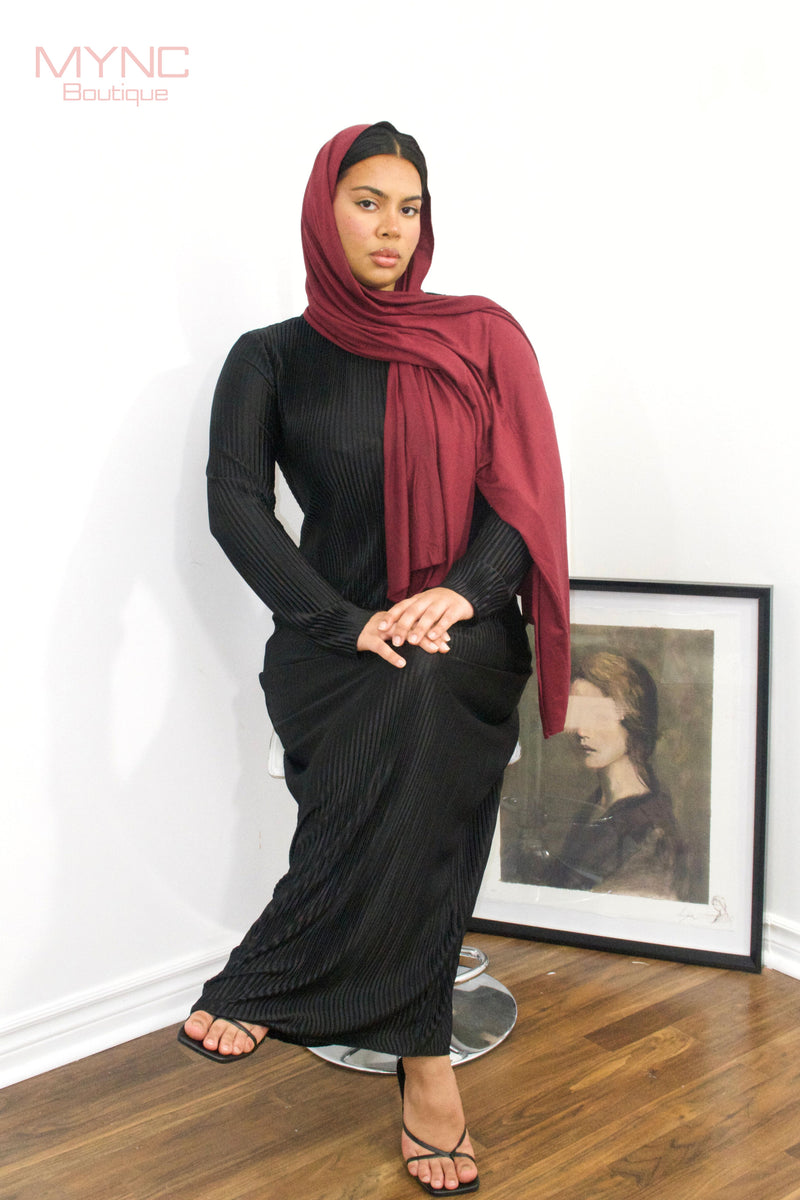 Aliya Maxi Dress In Rich Black